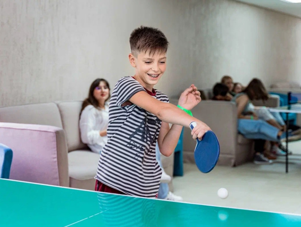 Теннис.jpg Теннис.jpg