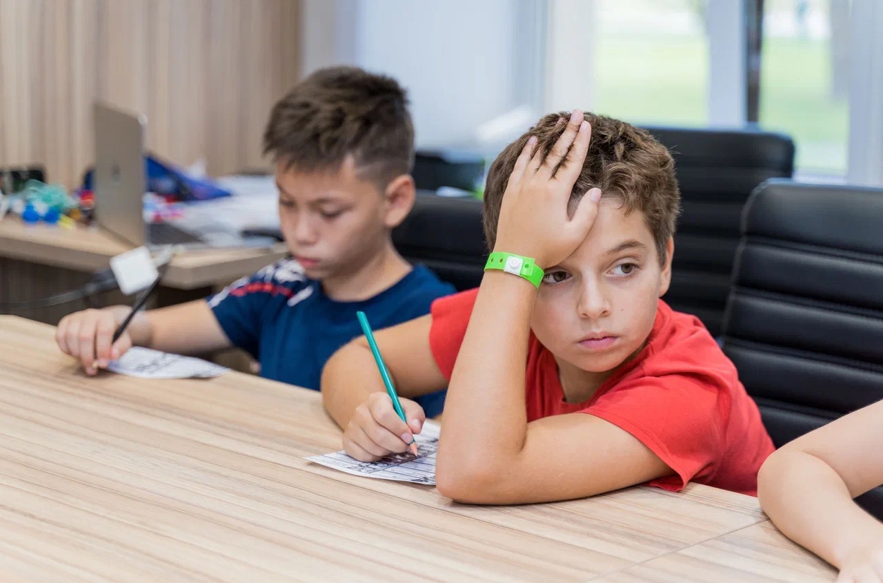 Ребенок болеет в лагере что делать родителям.jpg Ребенок болеет в лагере что делать родителям.jpg