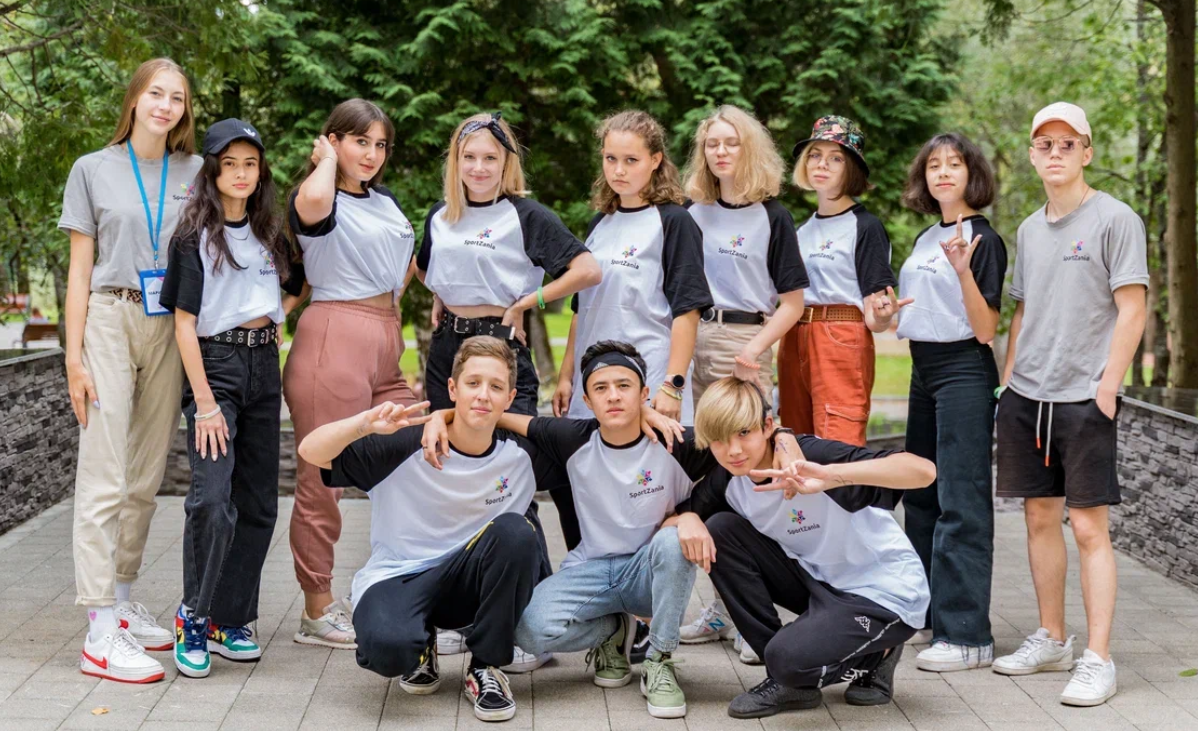 mozhno-chitat-mnogo-knig.png можно читать много книг.png